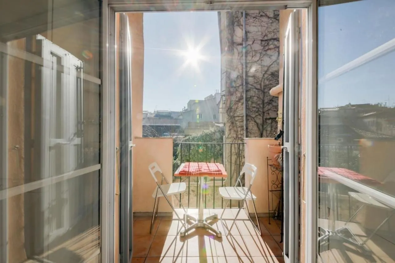 Air-Conditioned Apartment With A Small Furnished Terrace In The City Center Aix-en-Provence 0*,  France