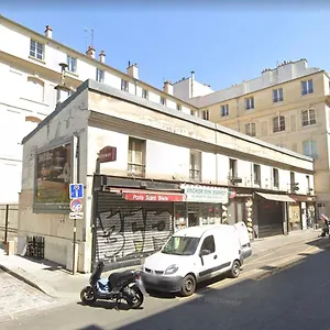 https://refurbished-modern-studio-1-min-from-charonne-metro.fr-paris.fr